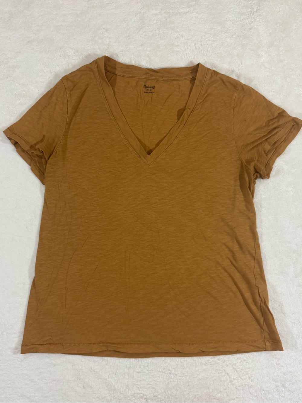 Madewell Whisper Cotton V-Neck Tee — Amber Gold — Medium